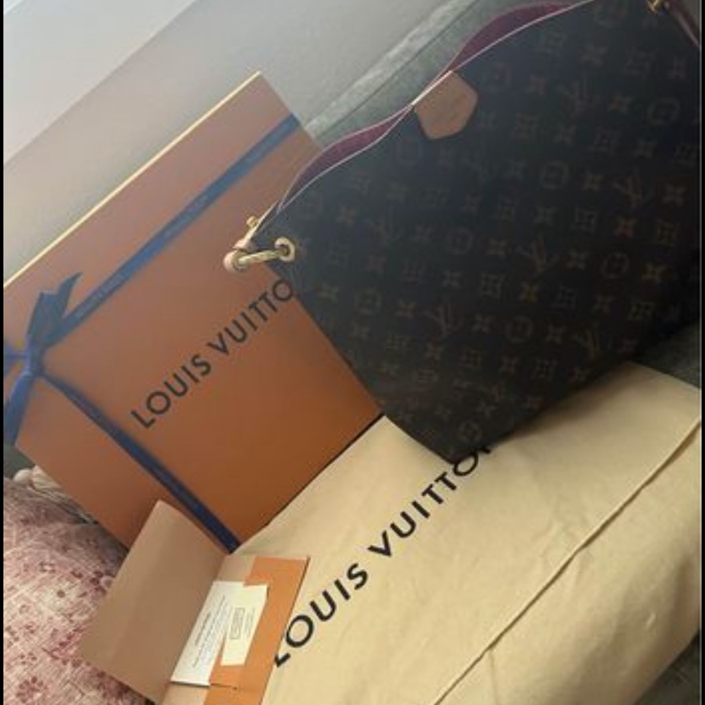 Authentic Graceful pm Louis Vuitton bag